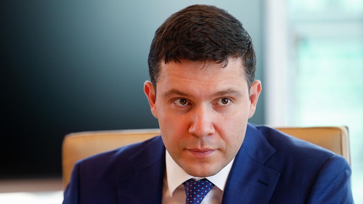 Ограничения по топливу не влияют на наличие товаров, сообщил Алиханов