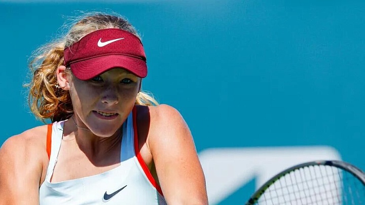 Мирра Андреева сохранила седьмую строчку в чемпионской гонке WTA