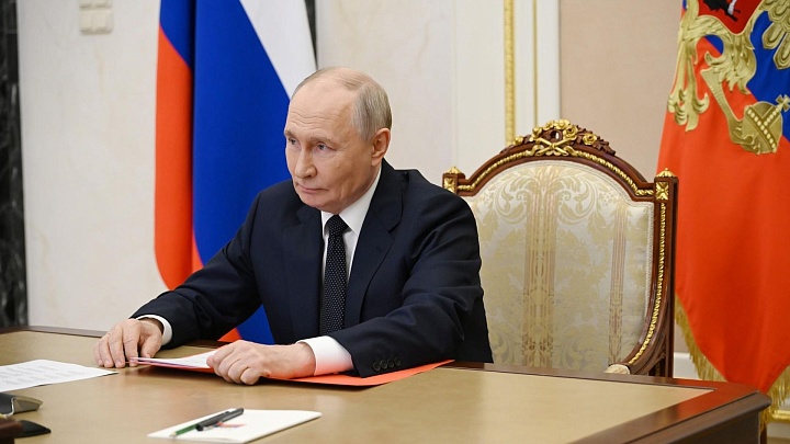 Путин обсудил с Совбезом угрозы для информационной безопасности России