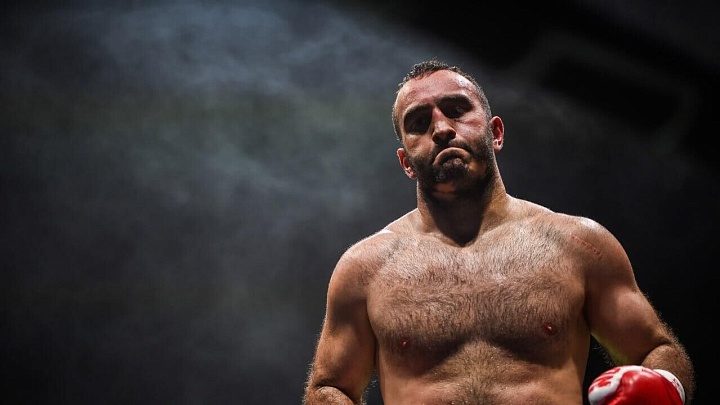 Новым соперником чемпиона по версии WBA Гассиева станет Кадиру